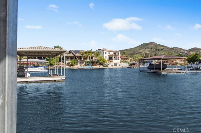 30249 Spray Drive, Canyon Lake, CA 92587