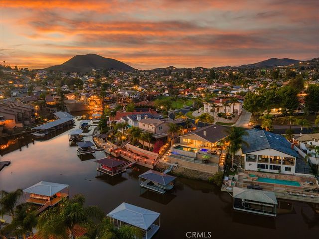 30249 Spray Drive, Canyon Lake, CA 92587