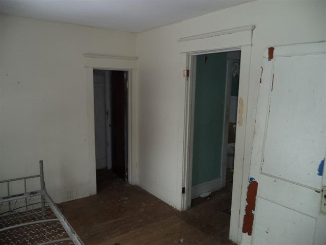 841 E 8th Street, Flint, MI 48503