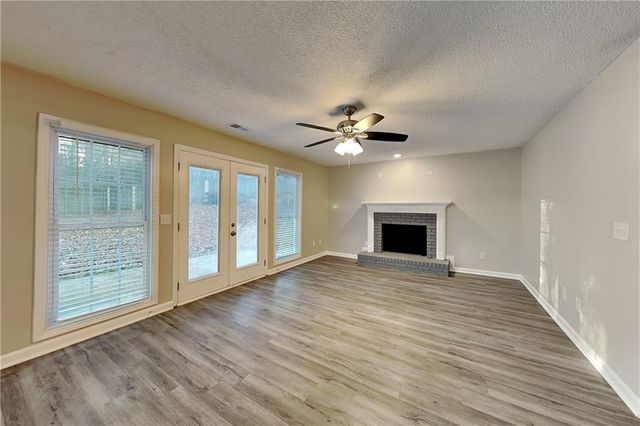 4203 E Emerald NW Drive, Kennesaw, GA 30144