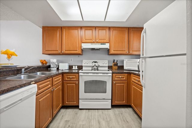 3118 MAGIC KINGDOM COURT, Kissimmee, FL 34746