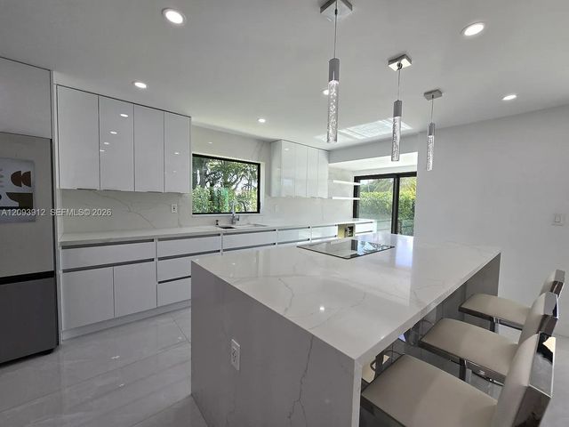 6711 SW 127th Place 0, Miami, FL 33183