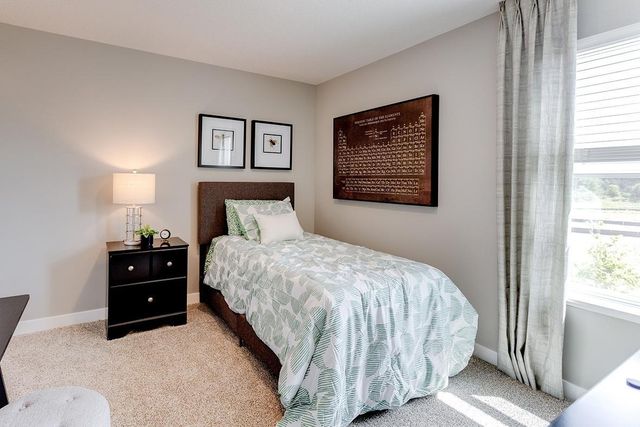 957 Huntington Way, Jordan, MN 55352