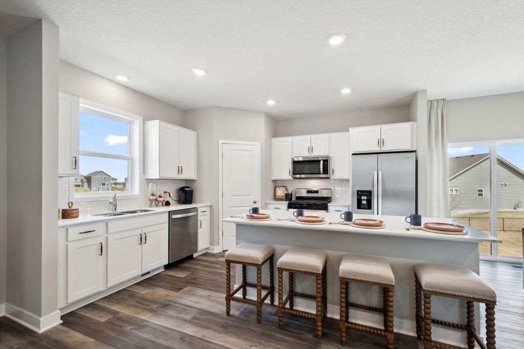 957 Huntington Way, Jordan, MN 55352