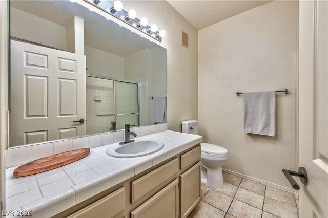 1050 East Cactus Avenue 1081, Las Vegas, NV 89183