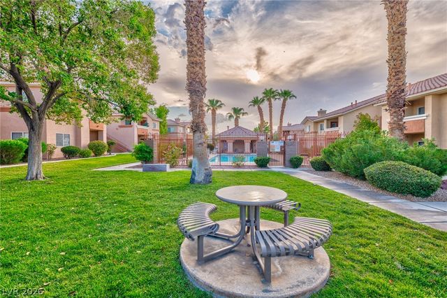 1050 East Cactus Avenue 1081, Las Vegas, NV 89183