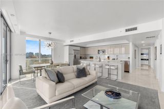 2600 E Hallandale Beach Boulevard T1601, Hallandale Beach, FL 33009