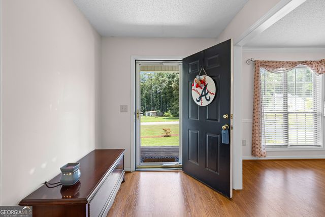 47 Nanette Drive, Newnan, GA 30265