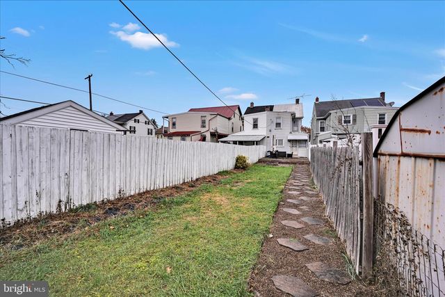 1730 CENTER ST, Lebanon, PA 17042