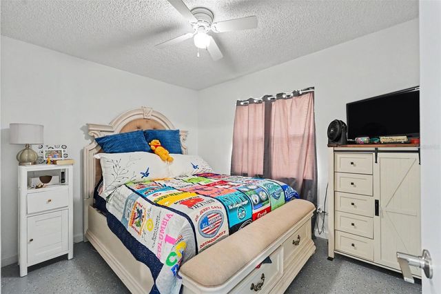 2311 35TH STREET S, St Petersburg, FL 33711