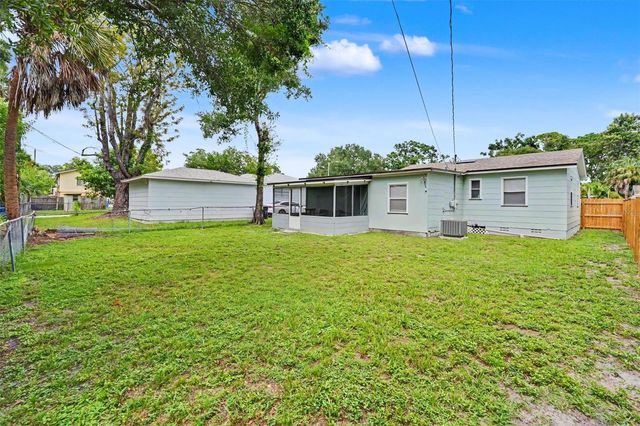 2311 35TH STREET S, St Petersburg, FL 33711