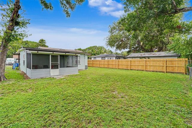 2311 35TH STREET S, St Petersburg, FL 33711