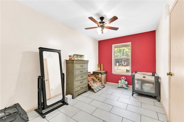 2701 N 3rd Street, Rogers, AR 72756