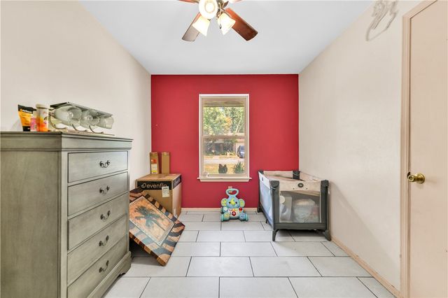 2701 N 3rd Street, Rogers, AR 72756