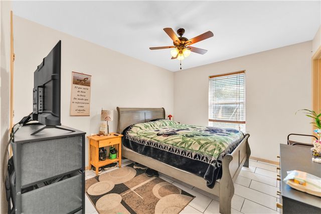 2701 N 3rd Street, Rogers, AR 72756