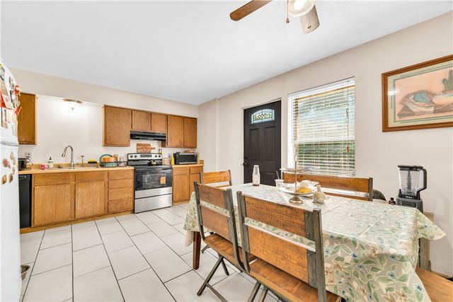 2701 N 3rd Street, Rogers, AR 72756