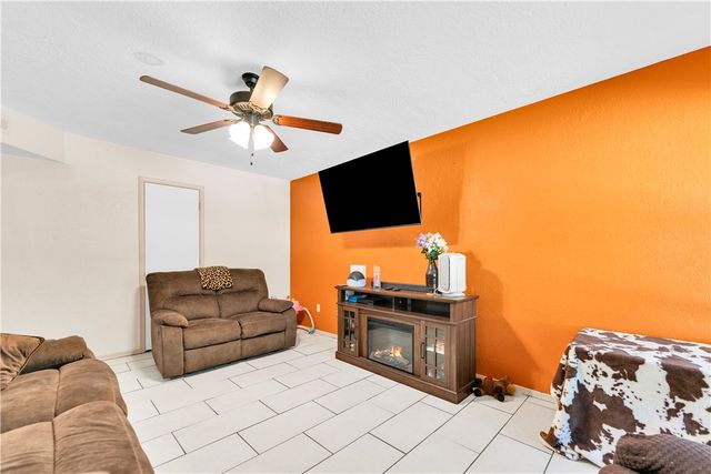 2701 N 3rd Street, Rogers, AR 72756