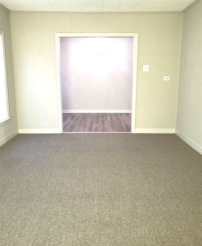 1314 S Mirick Avenue A, Denison, TX 75020
