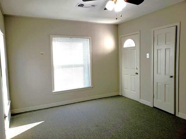 1314 S Mirick Avenue A, Denison, TX 75020