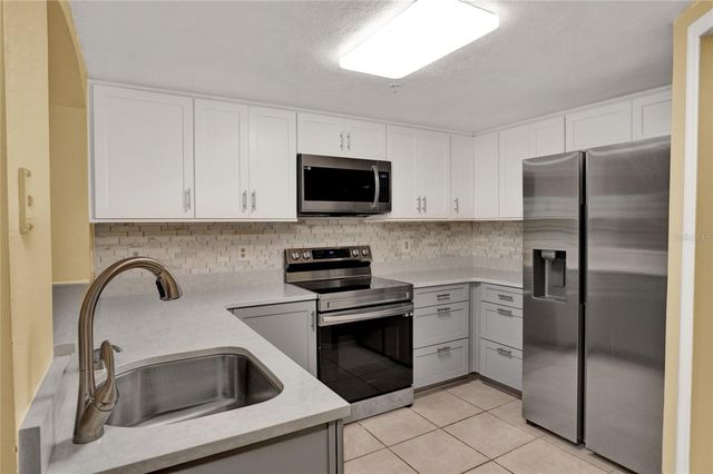 1325 ROTONDA POINT 337, Lake Mary, FL 32746