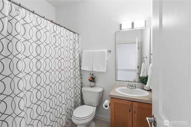 2225 NW Moraine Place, Issaquah, WA 98027