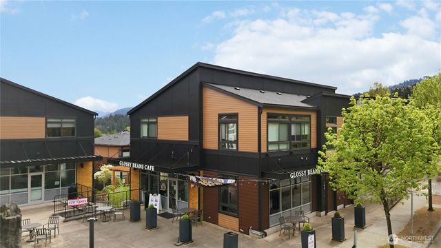 2225 NW Moraine Place, Issaquah, WA 98027