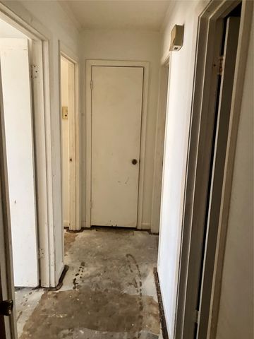 3327 Warwick Drive, Shreveport, LA 71118