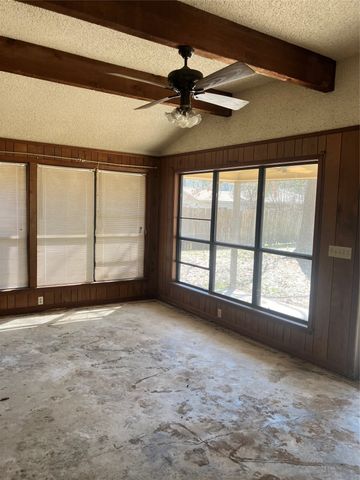 3327 Warwick Drive, Shreveport, LA 71118