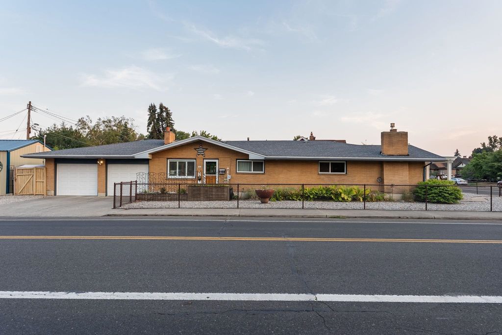 531 W Buckeye Ave, Spokane, WA 99205 photo 1