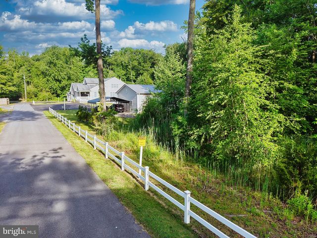 8024 SOLLEY RD, Glen Burnie, MD 21060