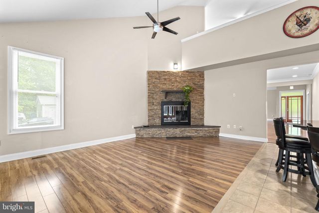 8024 SOLLEY RD, Glen Burnie, MD 21060