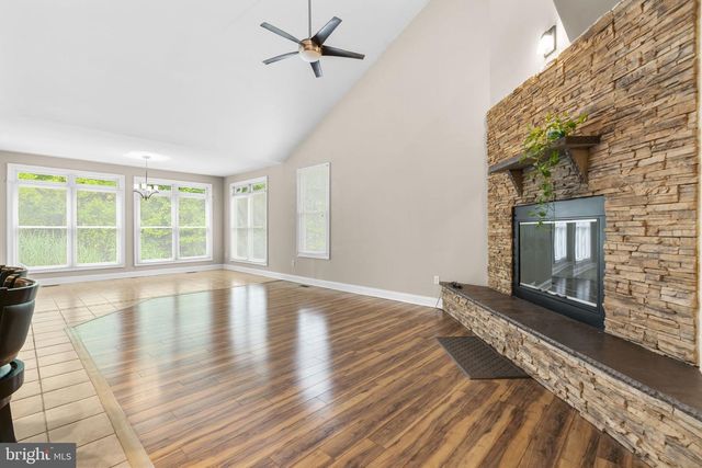 8024 SOLLEY RD, Glen Burnie, MD 21060