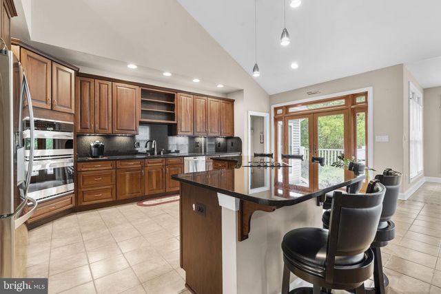 8024 SOLLEY RD, Glen Burnie, MD 21060