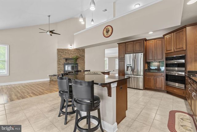 8024 SOLLEY RD, Glen Burnie, MD 21060