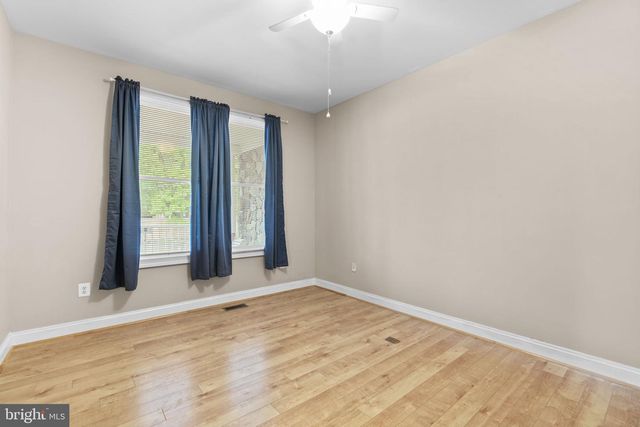 8024 SOLLEY RD, Glen Burnie, MD 21060