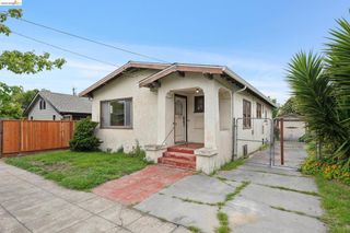 2534 Mathews Street, Berkeley, CA 94702
