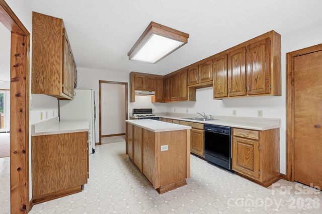 555 Brown Acres Road, Salisbury, NC 28146