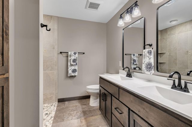 11940 Fiber Drive, Baxter, MN 56425