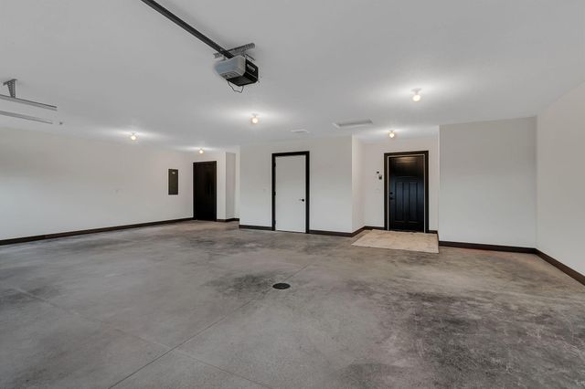 11940 Fiber Drive, Baxter, MN 56425