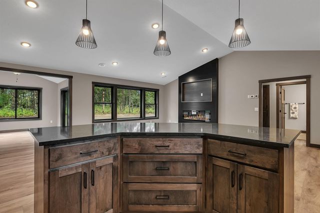 11940 Fiber Drive, Baxter, MN 56425