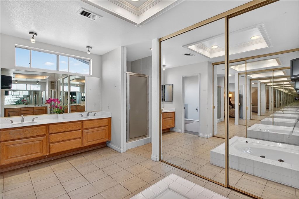 720 S Ridgeview Road, Anaheim, CA 92807