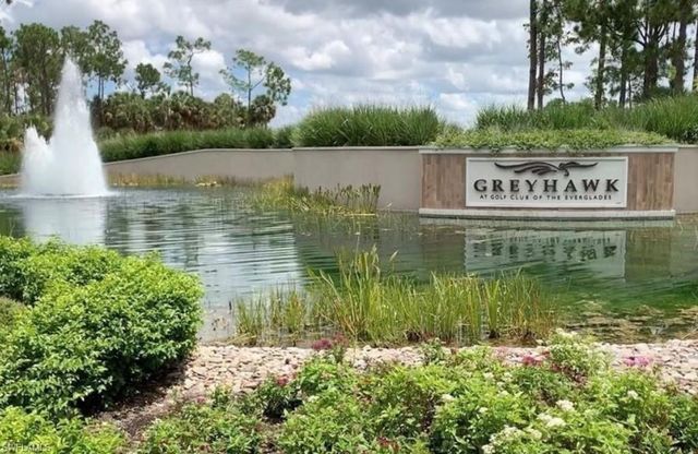 9811 Everglades DR, Naples, FL 34120