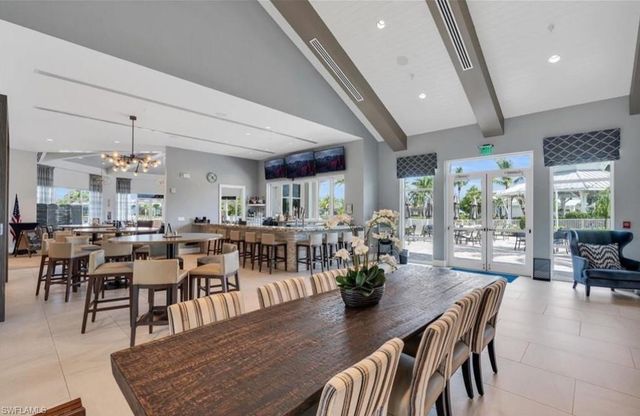 9811 Everglades DR, Naples, FL 34120