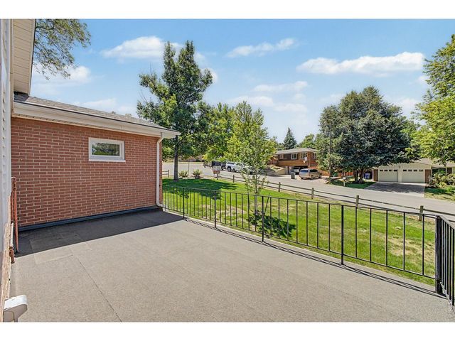2555 Queen St, Lakewood, CO 80215