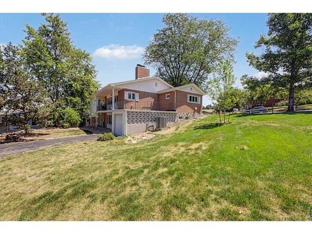 2555 Queen St, Lakewood, CO 80215