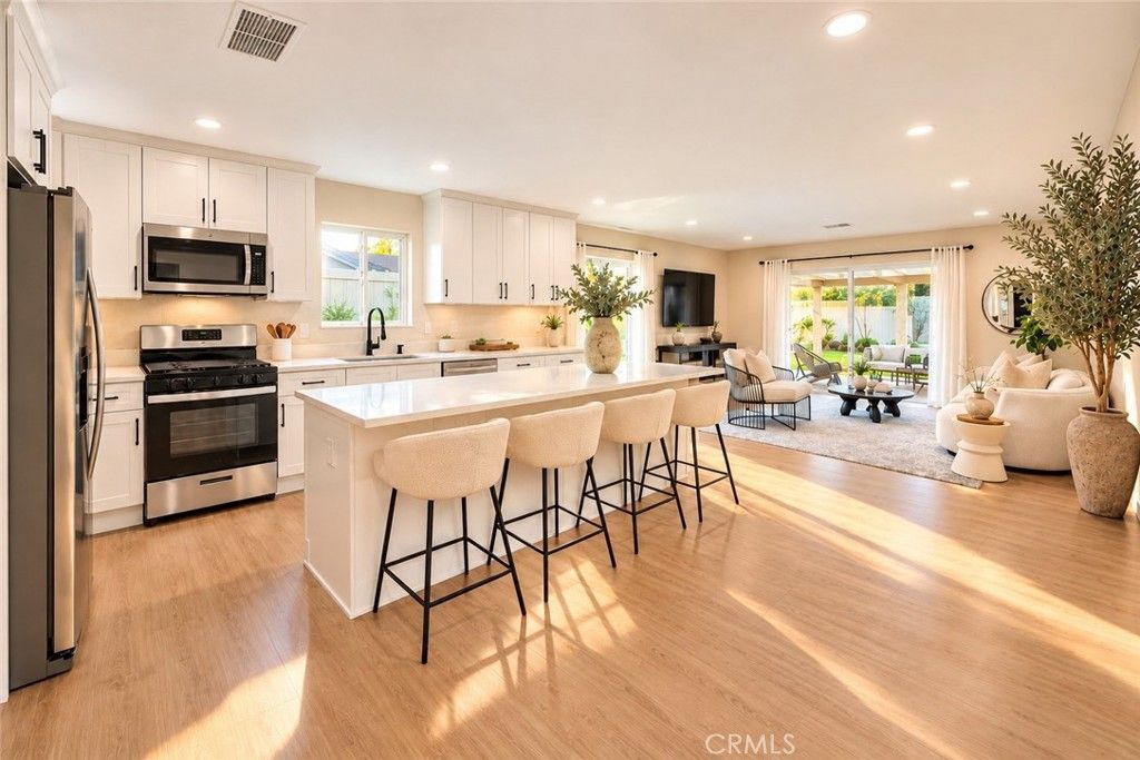 24256 Friar, Woodland Hills, CA 91367 — photo 3
