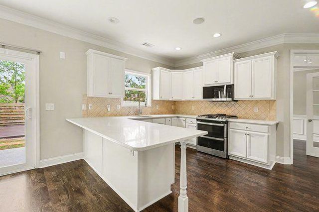 918 Upland Ives, Sugar Hill, GA 30518