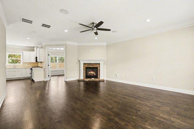 918 Upland Ives, Sugar Hill, GA 30518