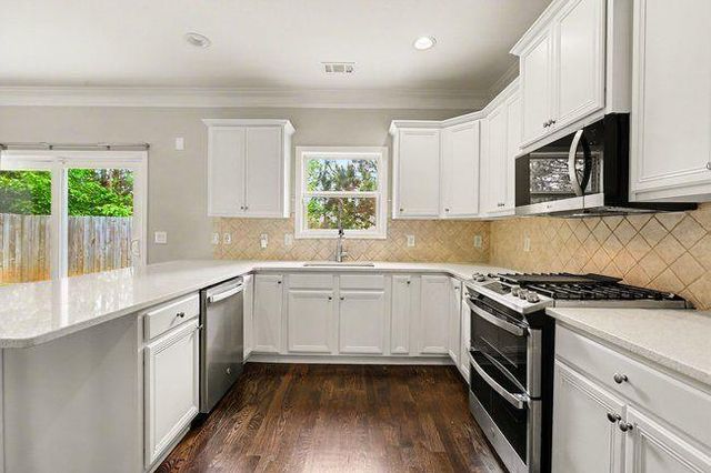 918 Upland Ives, Sugar Hill, GA 30518