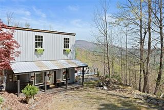 3086 Summit Road, Purlear, NC 28665